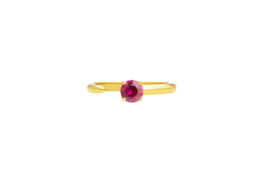 Irma Solitaire Ring Ruby - Charlotte Bonde Sthlm