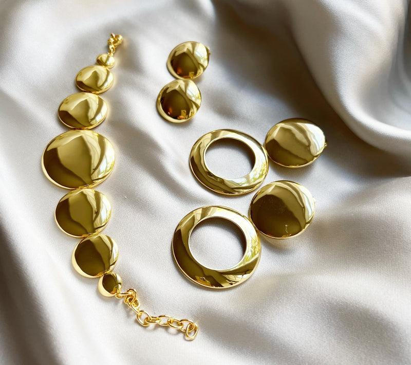 Astrid Dome Collection