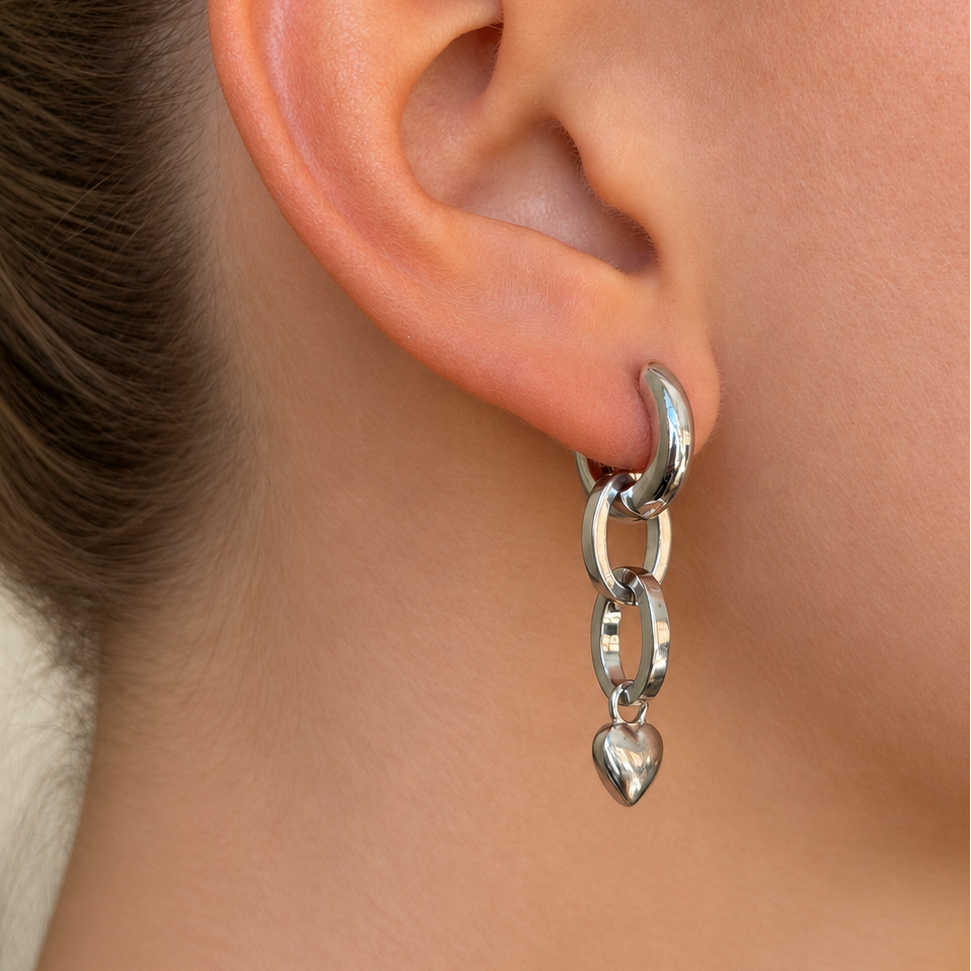 Timeless Clasp Silver