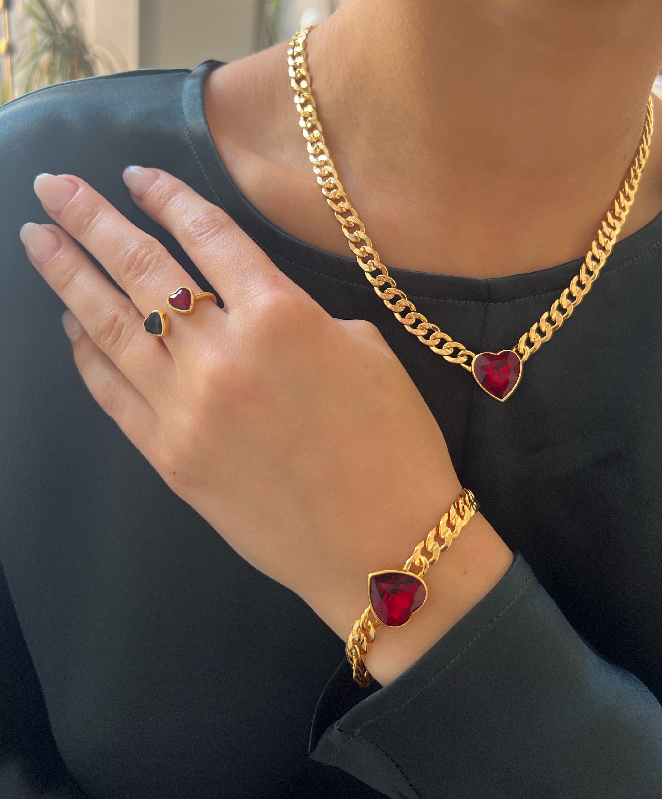 Eternal Love Vanity Mix Ring Red/Black Crystal - Charlotte Bonde Sthlm