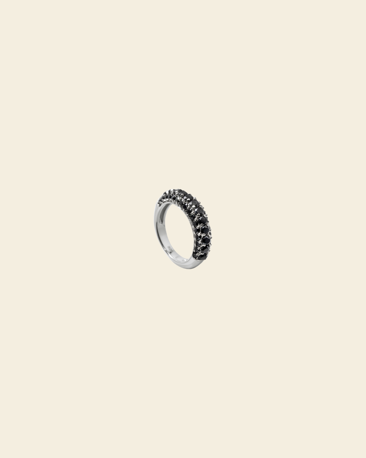 Timeless Chunky Ring Black Spinel