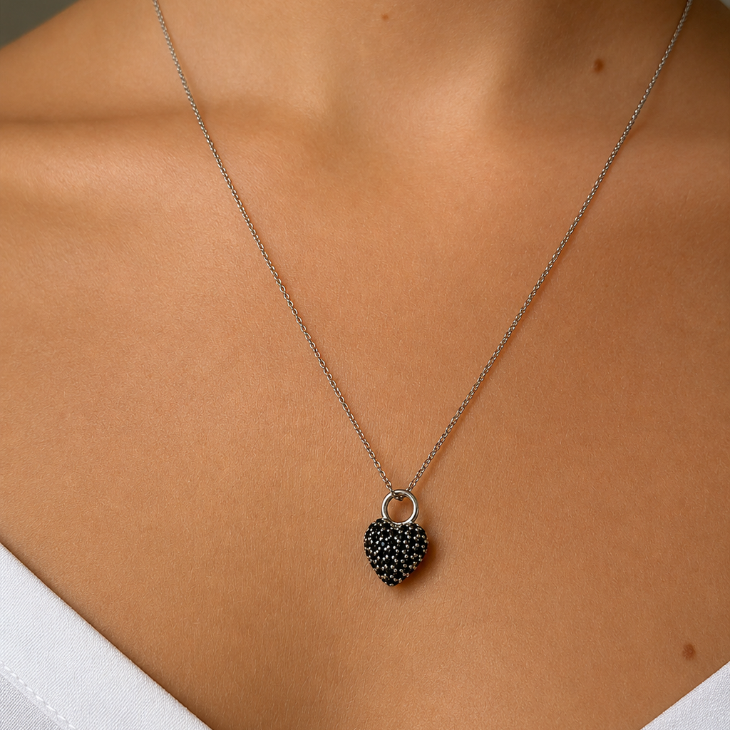 Eternal Heart Mini Pendant Black Spinel Silver - Charlotte Bonde Sthlm