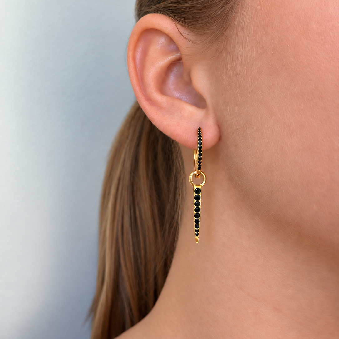 Signature Petite Spike Pendant Black Spinel Gold