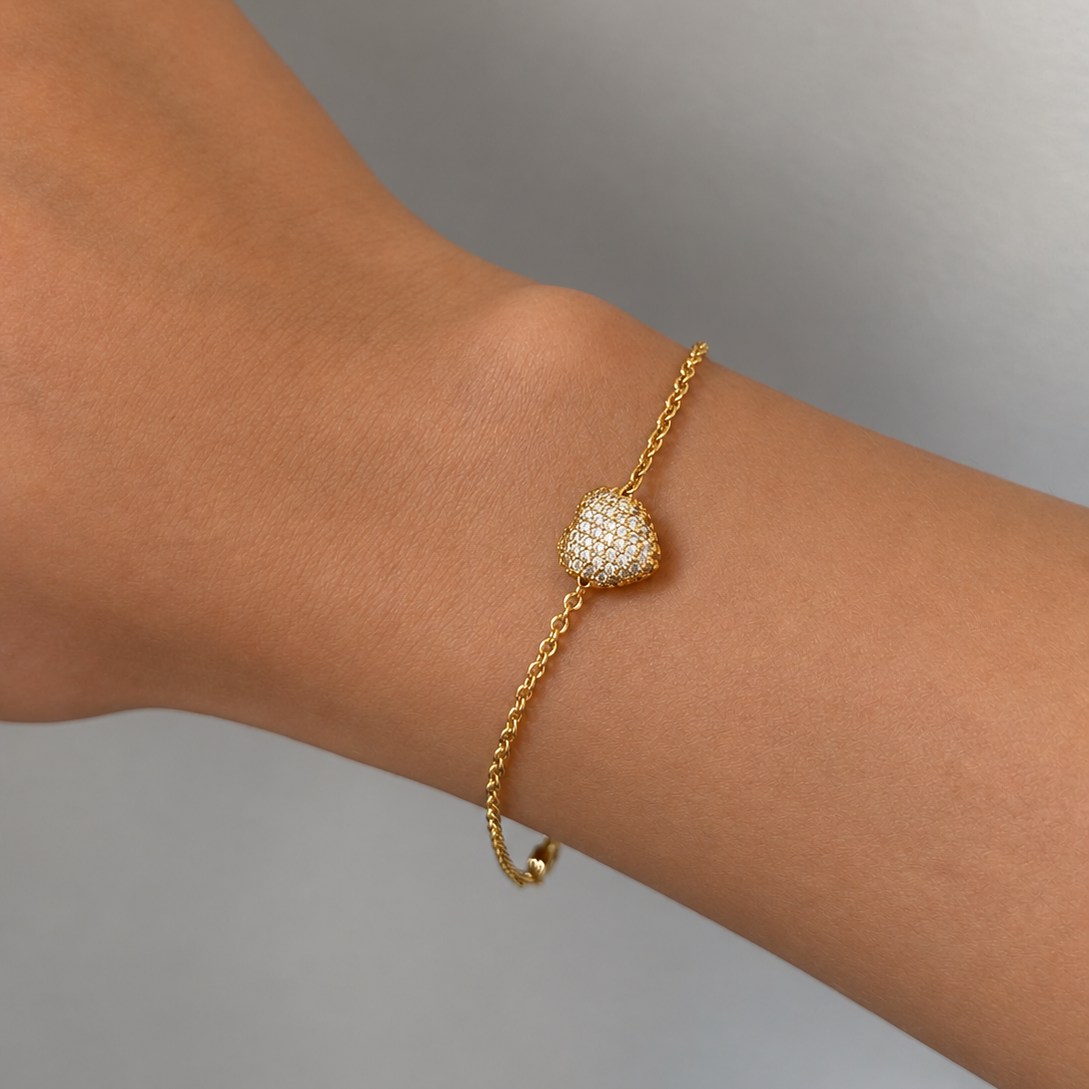 Timeless Eternal Love Bracelet Rock Crystal Gold - Charlotte Bonde Sthlm