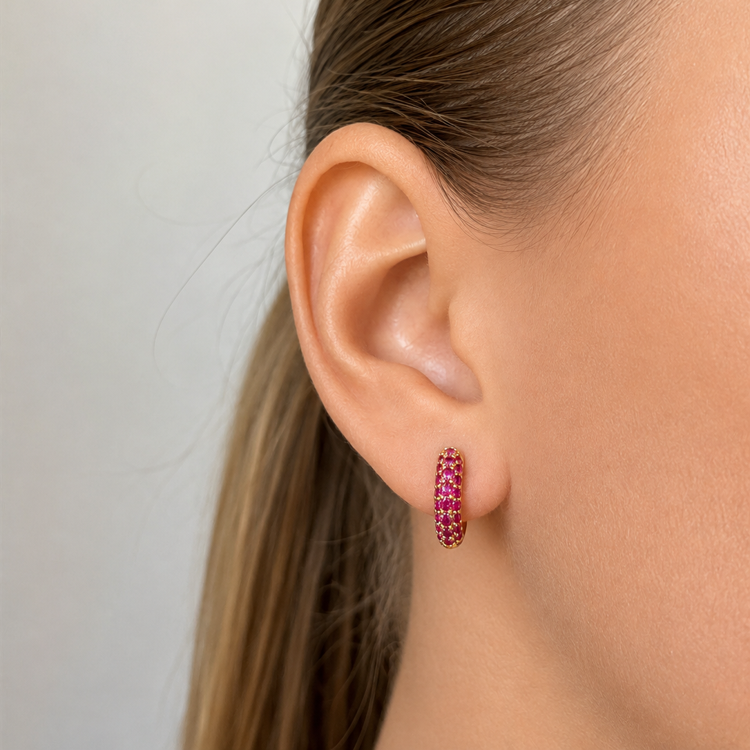 Timeless Tiny Hoops Ruby Gold - Charlotte Bonde Sthlm