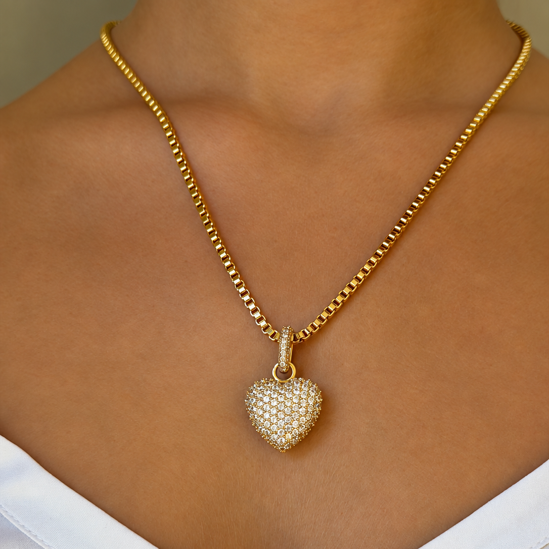 Signature Eternal Heart Pendant Rock Crystal Gold