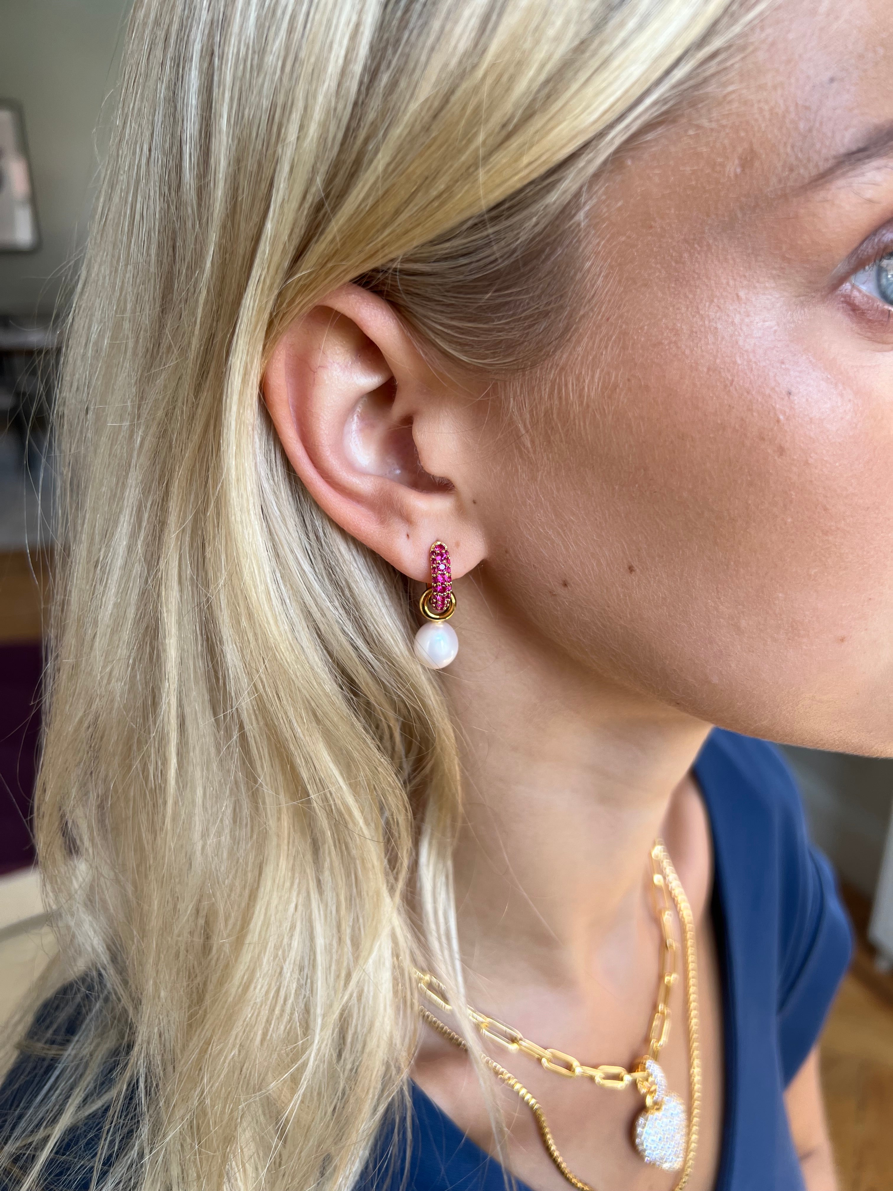 Baroque Drop Pendant White Pearl - Charlotte Bonde Sthlm