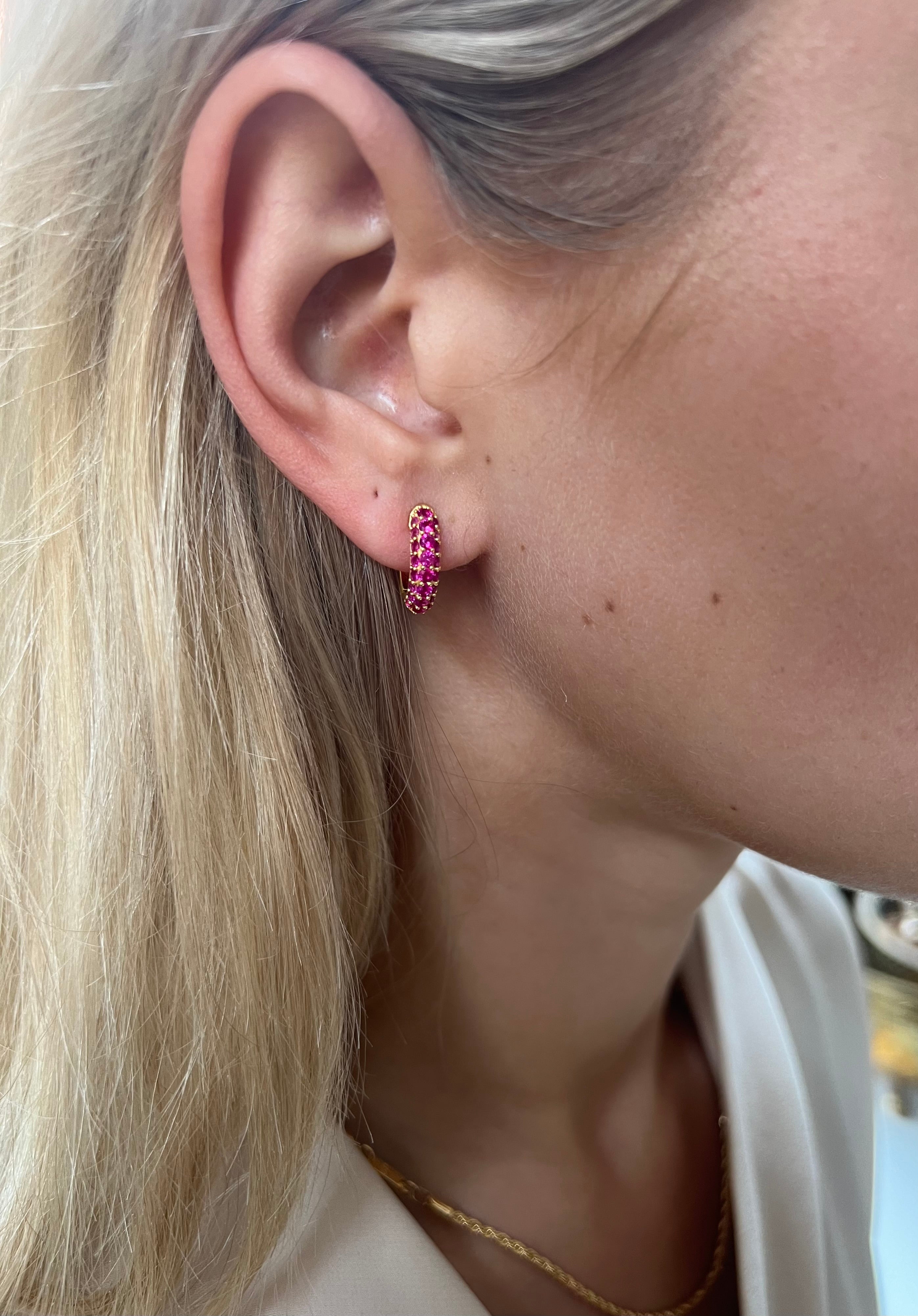 Timeless Tiny Hoops Ruby - Charlotte Bonde Sthlm