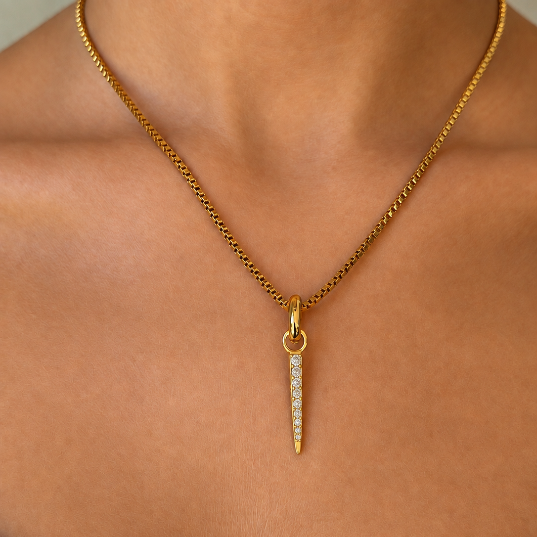 Signature Petite Spike Pendant Rock Crystal Gold - Charlotte Bonde Sthlm