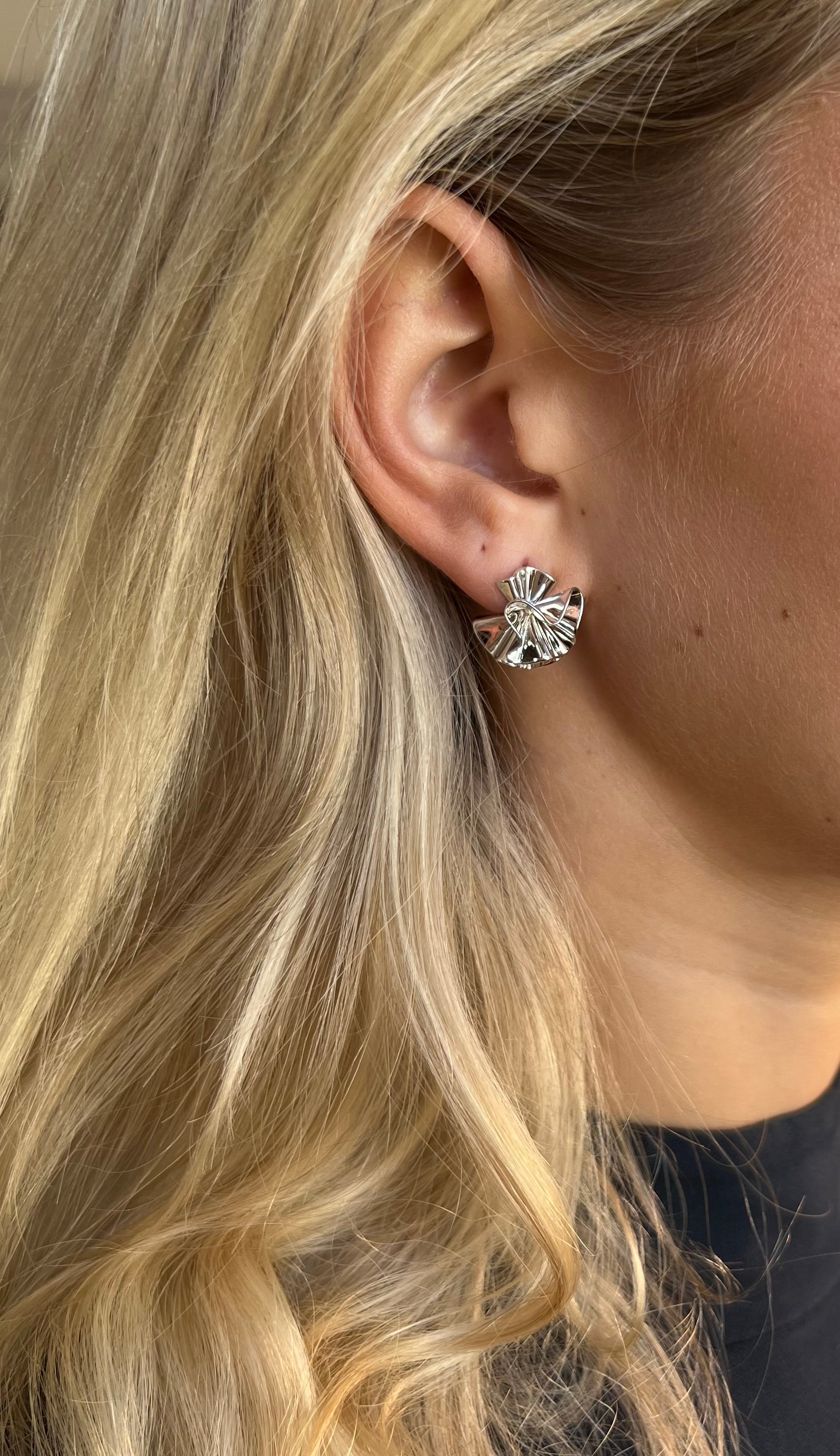 Hedvig Deco Petite Hoops Silver - Charlotte Bonde Sthlm