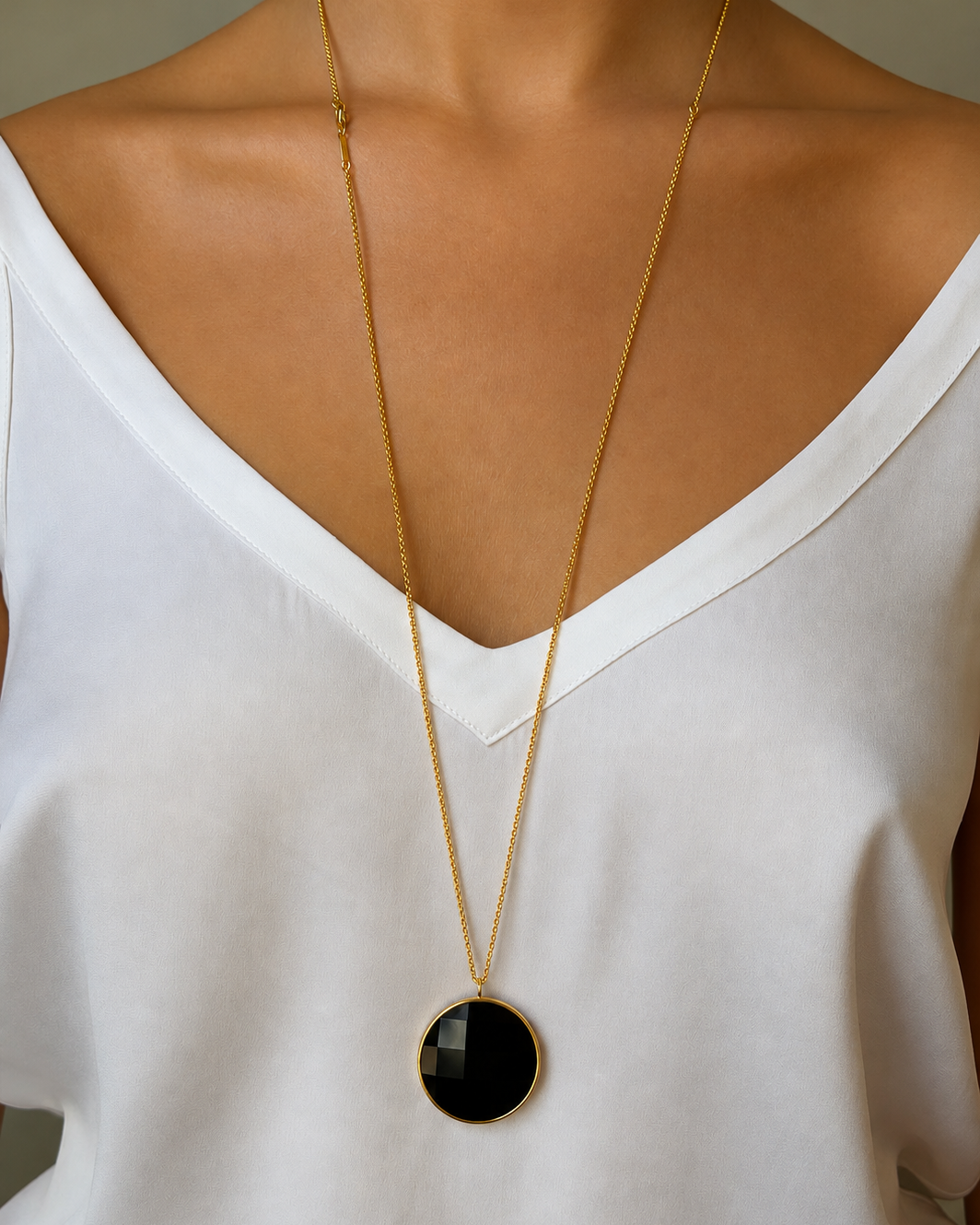 Paulina Vanity Necklace Black Gold