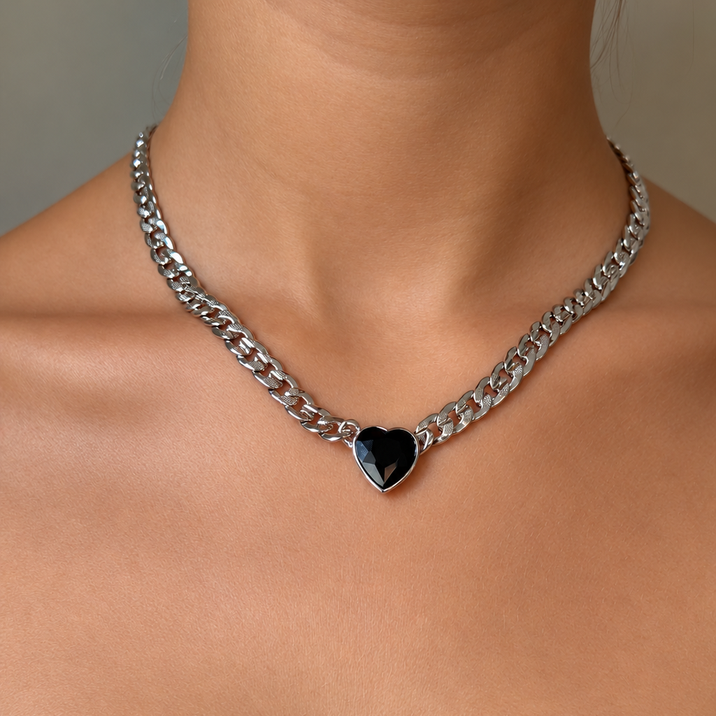 Eternal Love Vanity Necklace Black Crystal Silver - Charlotte Bonde Sthlm