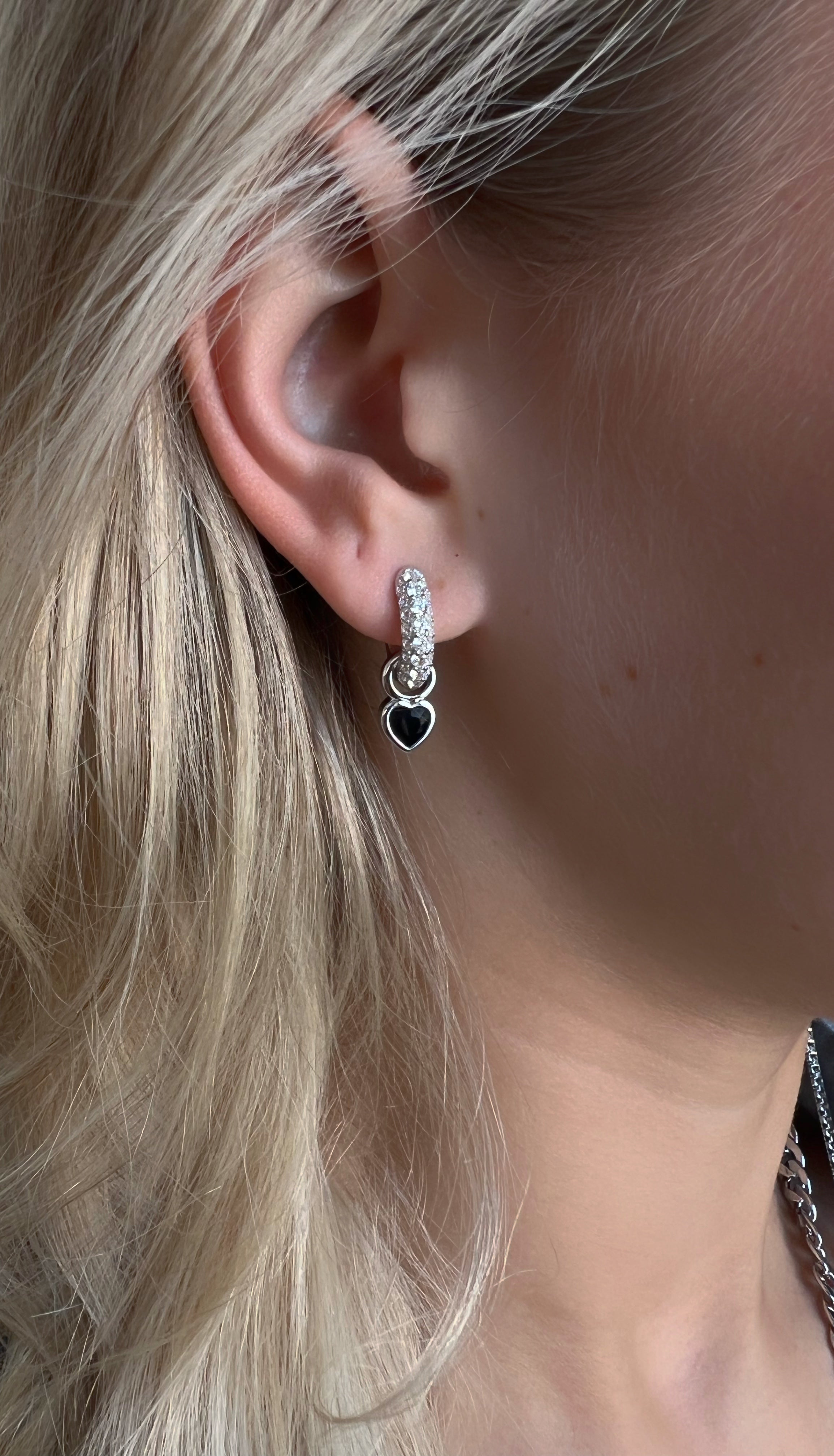 Eternal Love Petite Pendant Black Crystal Silver - Charlotte Bonde Sthlm