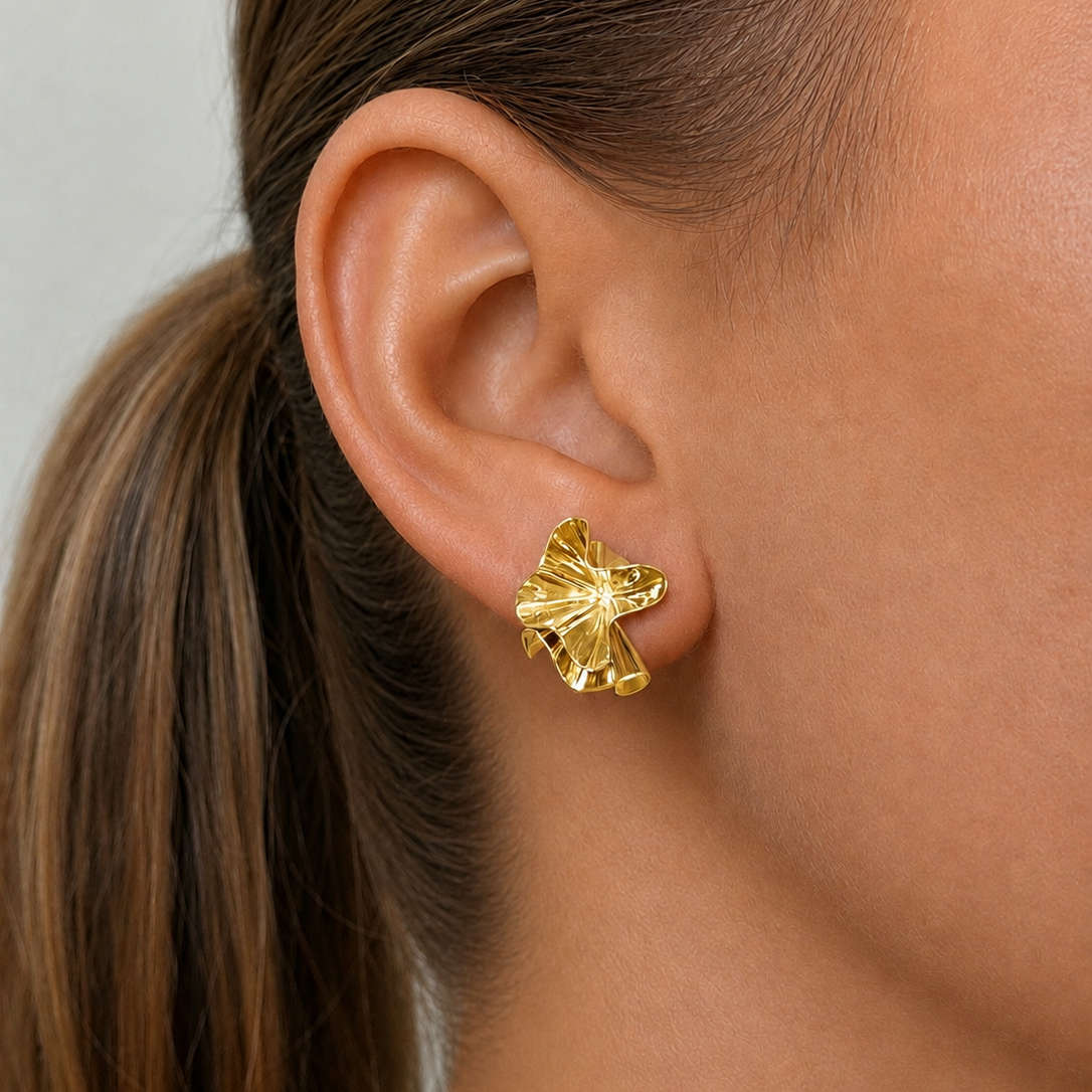 Hedvig Deco Petite Hoops Gold - Charlotte Bonde Sthlm