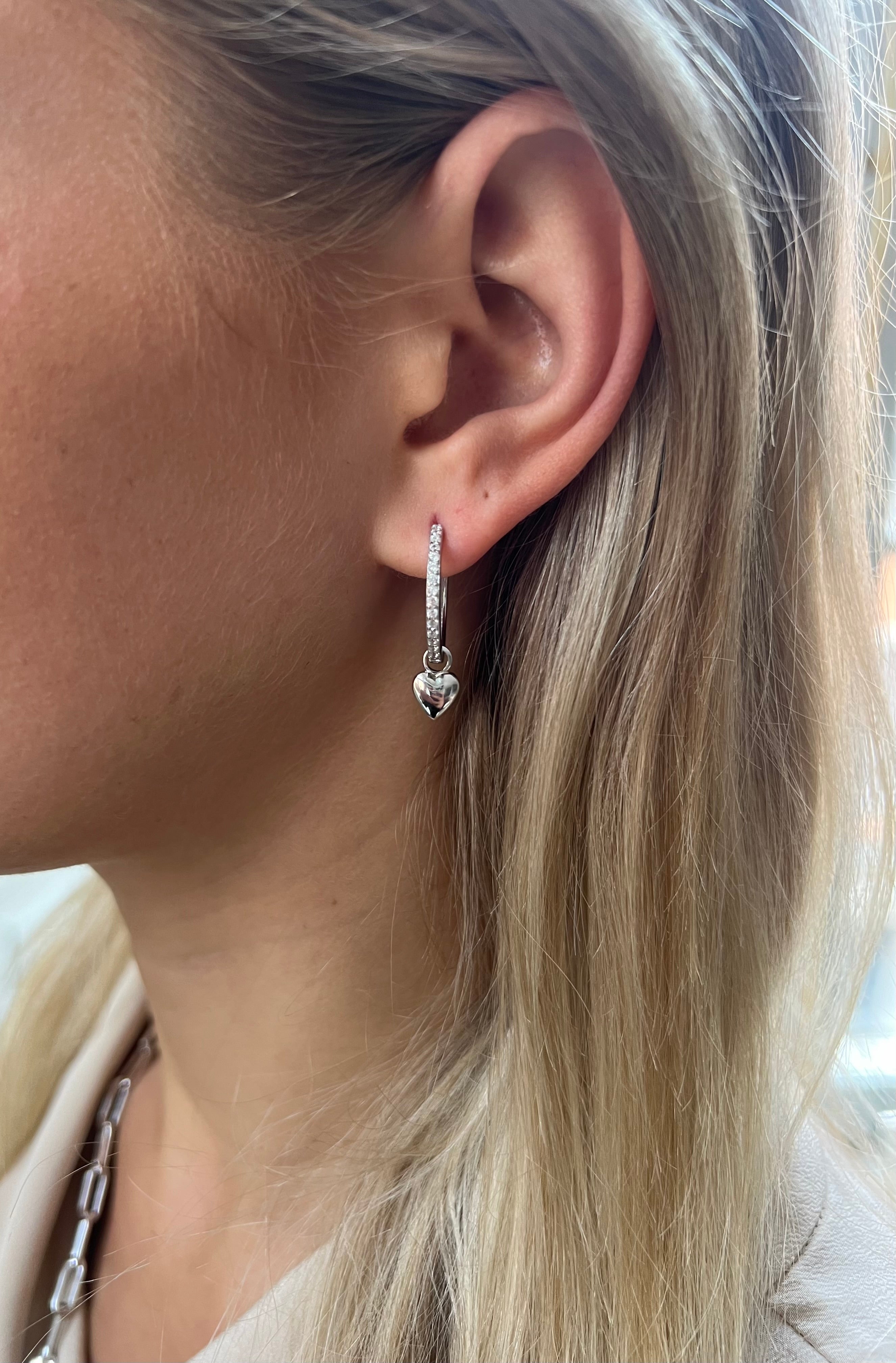 Signature Petite Heart Pendant - Charlotte Bonde Sthlm