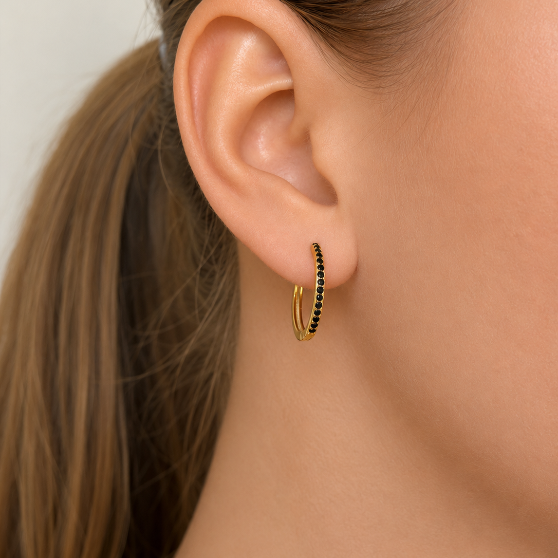 Irma Eternity Hoops Obsidian Gold - Charlotte Bonde Sthlm