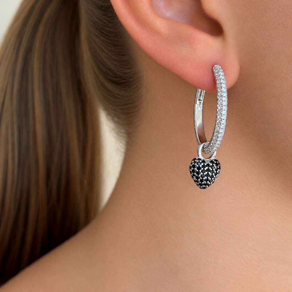 Eternal Heart Mini Pendant Black Spinel Silver - Charlotte Bonde Sthlm