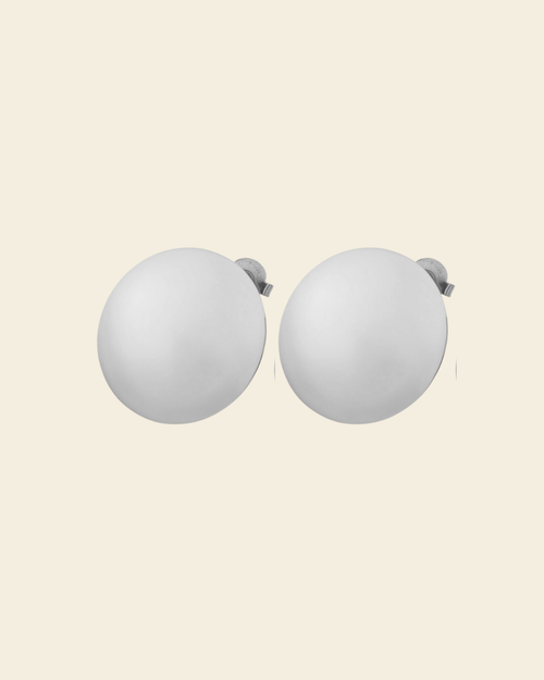 Astrid Dome Studs Silver - Charlotte Bonde Sthlm