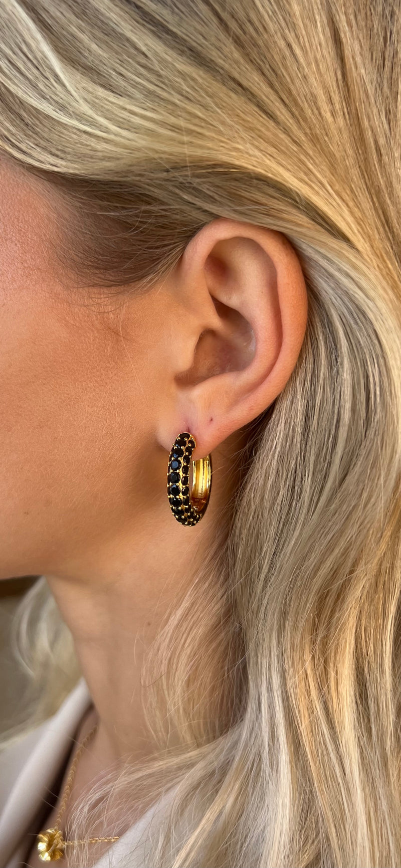 Timeless Chunky Hoops Black Spinel