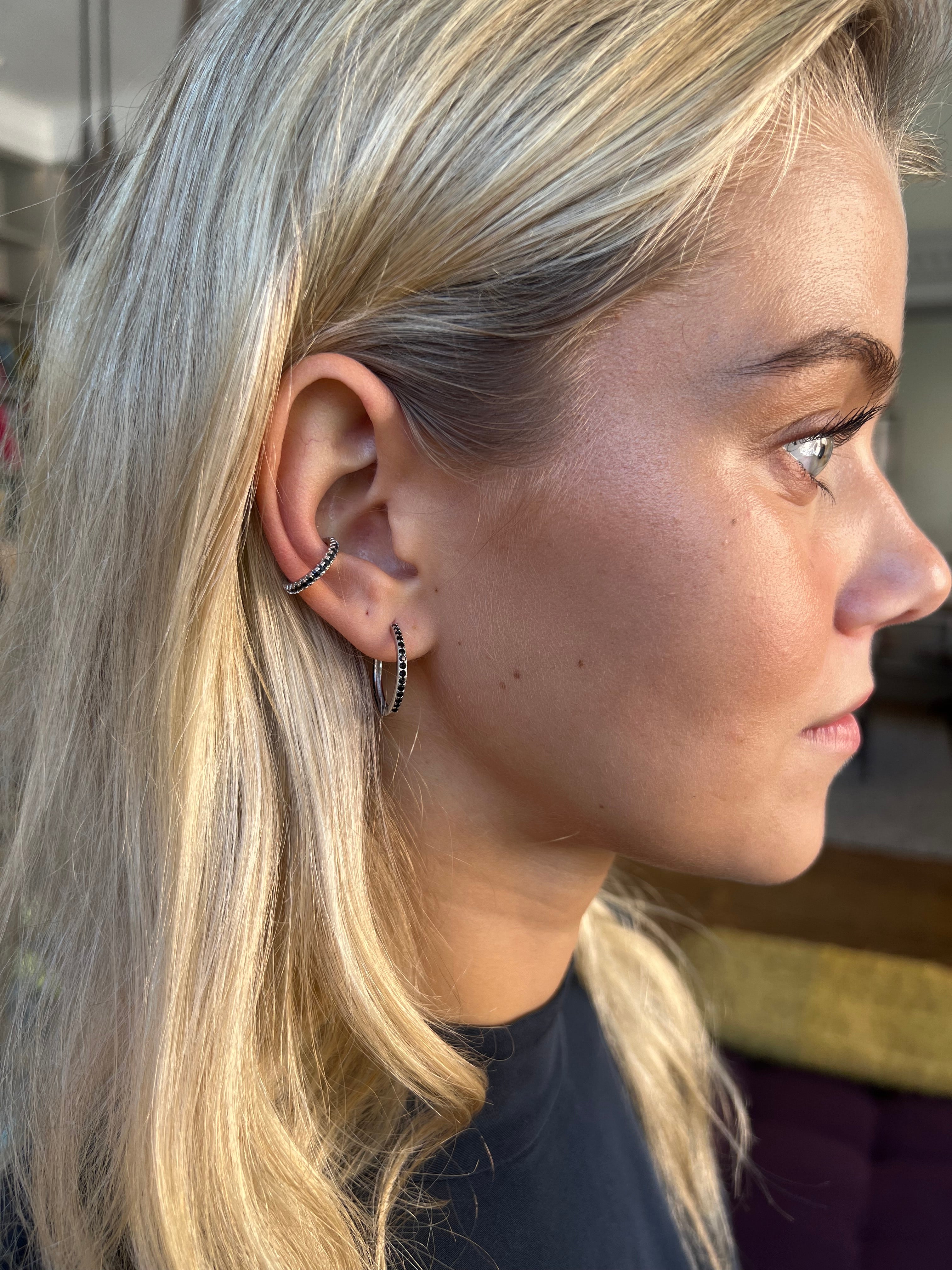 Irma Eternity Hoops Obsidian Silver - Charlotte Bonde Sthlm