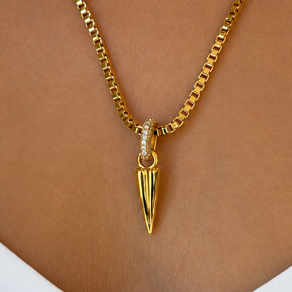 Timeless Clasp Rock Crystal Gold