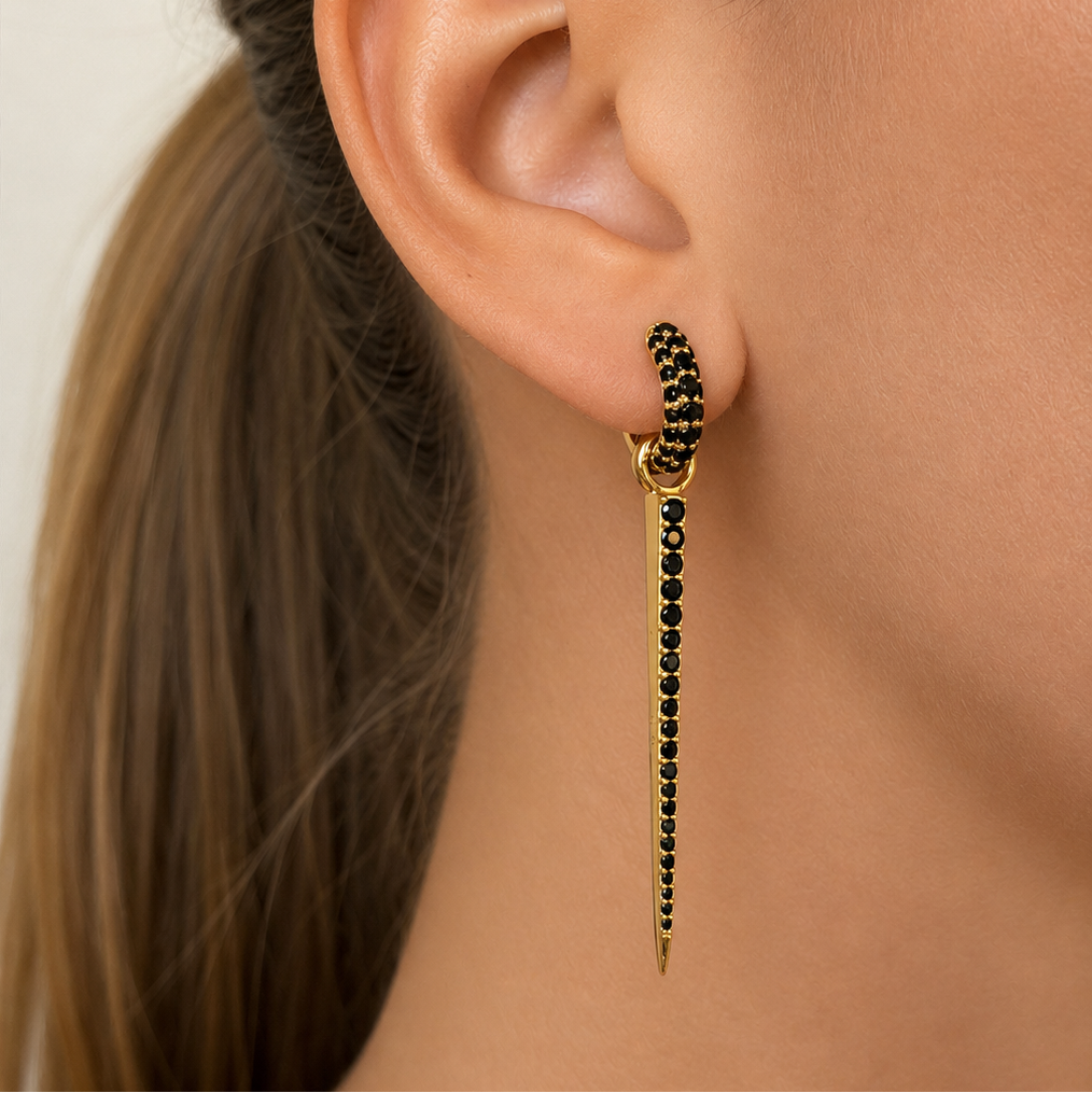 Timeless Tiny Hoops Black Spinel Gold - Charlotte Bonde Sthlm