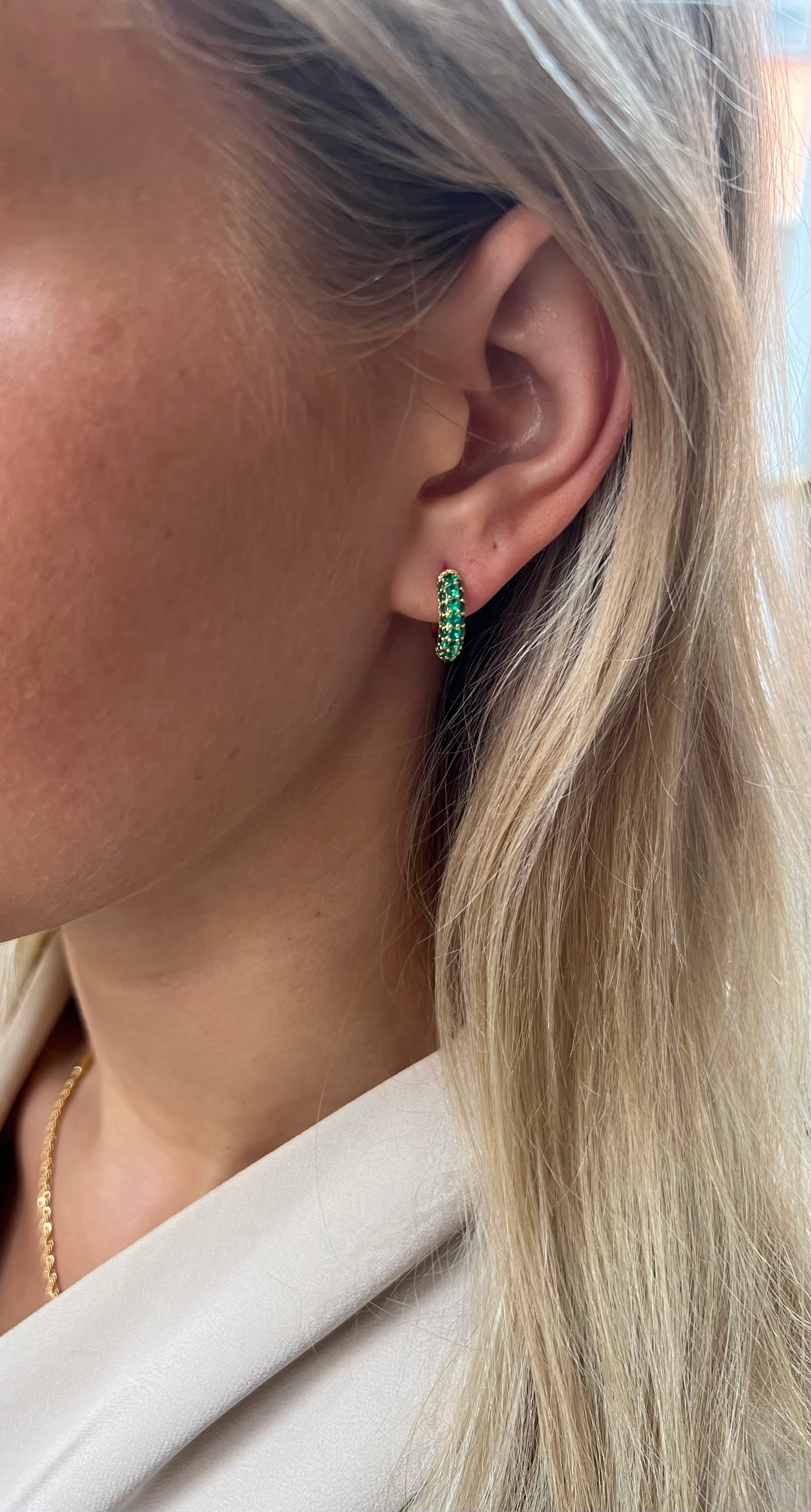Timeless Tiny Hoops Green Spinel - Charlotte Bonde Sthlm