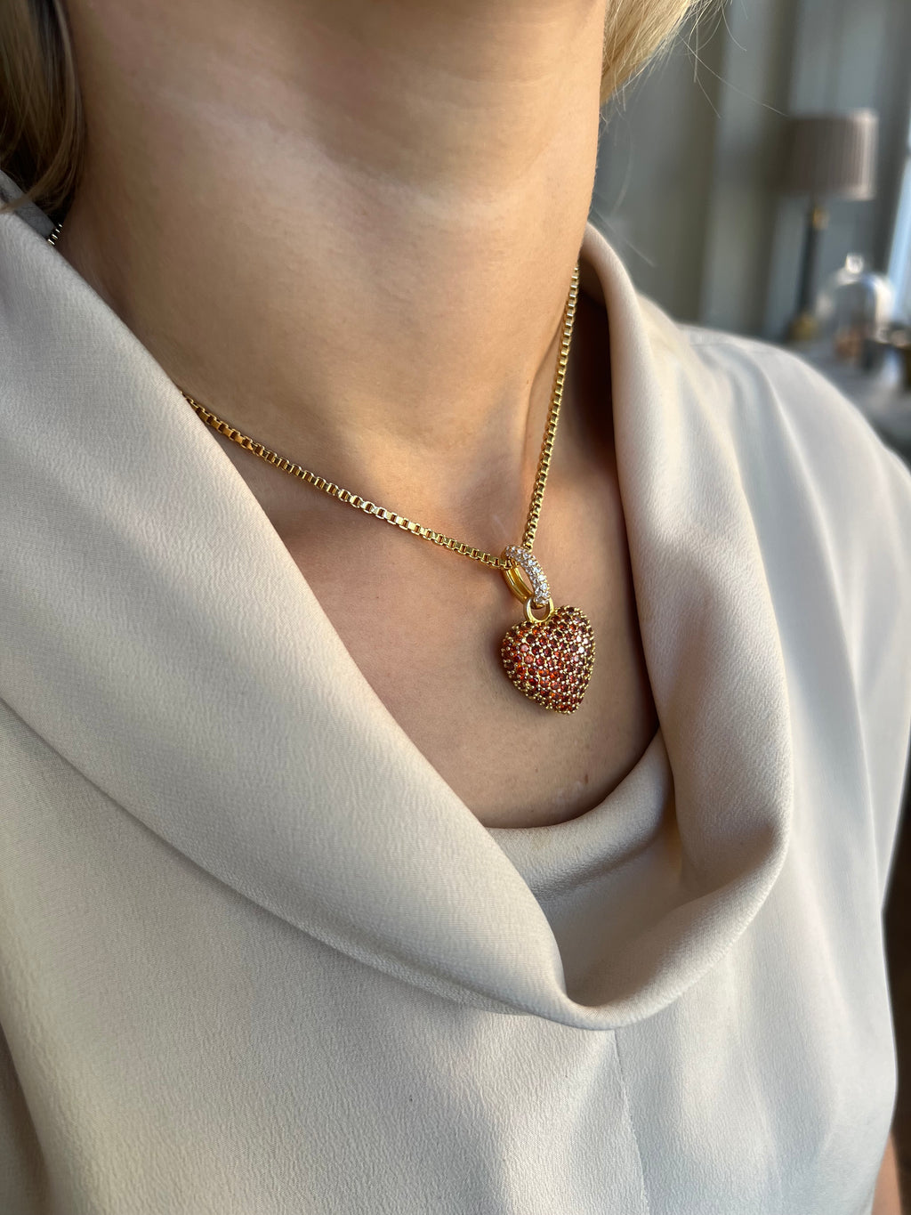 Signature Eternal Heart Pendant Garnet Crystal - Charlotte Bonde Sthlm