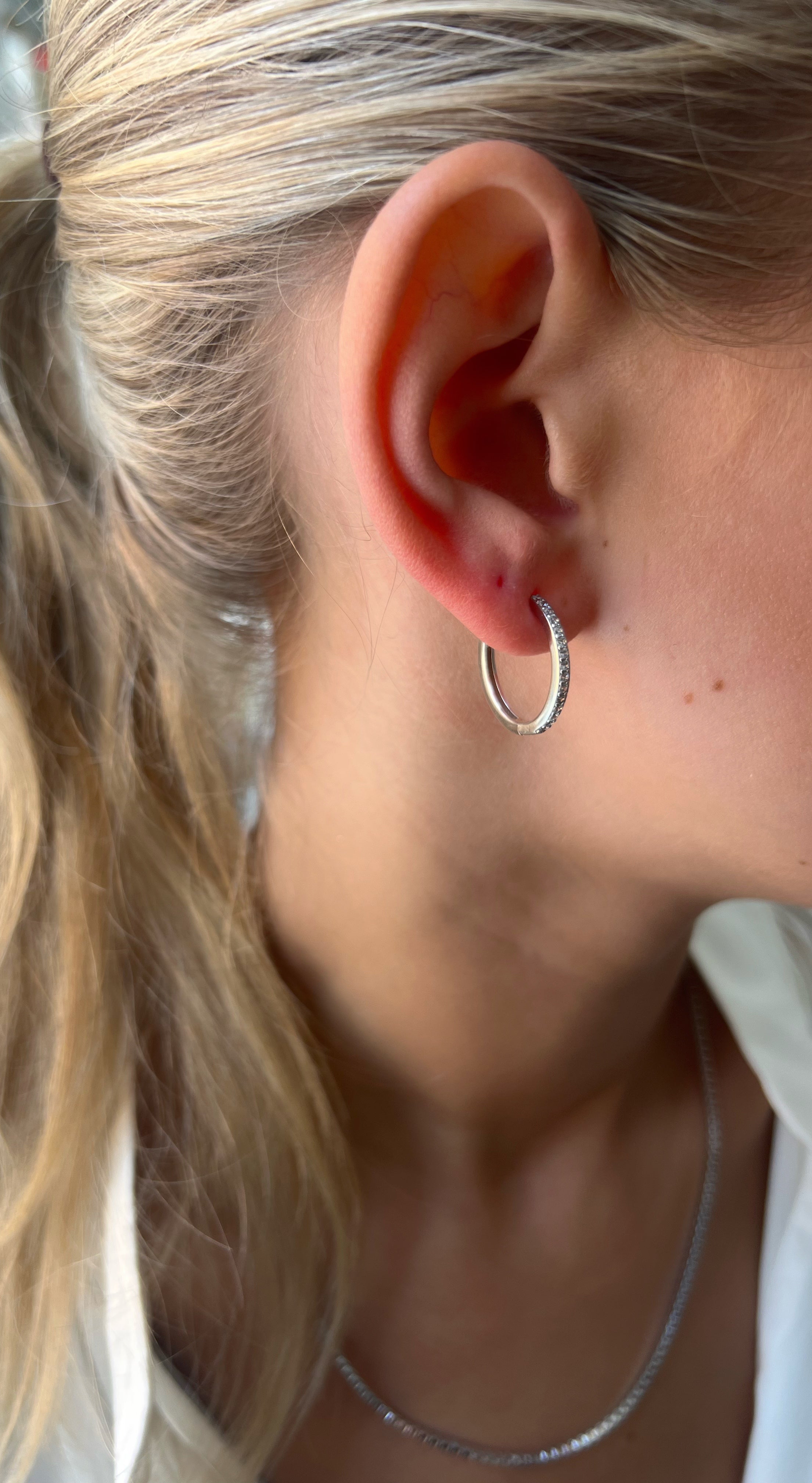 Irma Eternity Hoops Rock Crystal Silver - Charlotte Bonde Sthlm