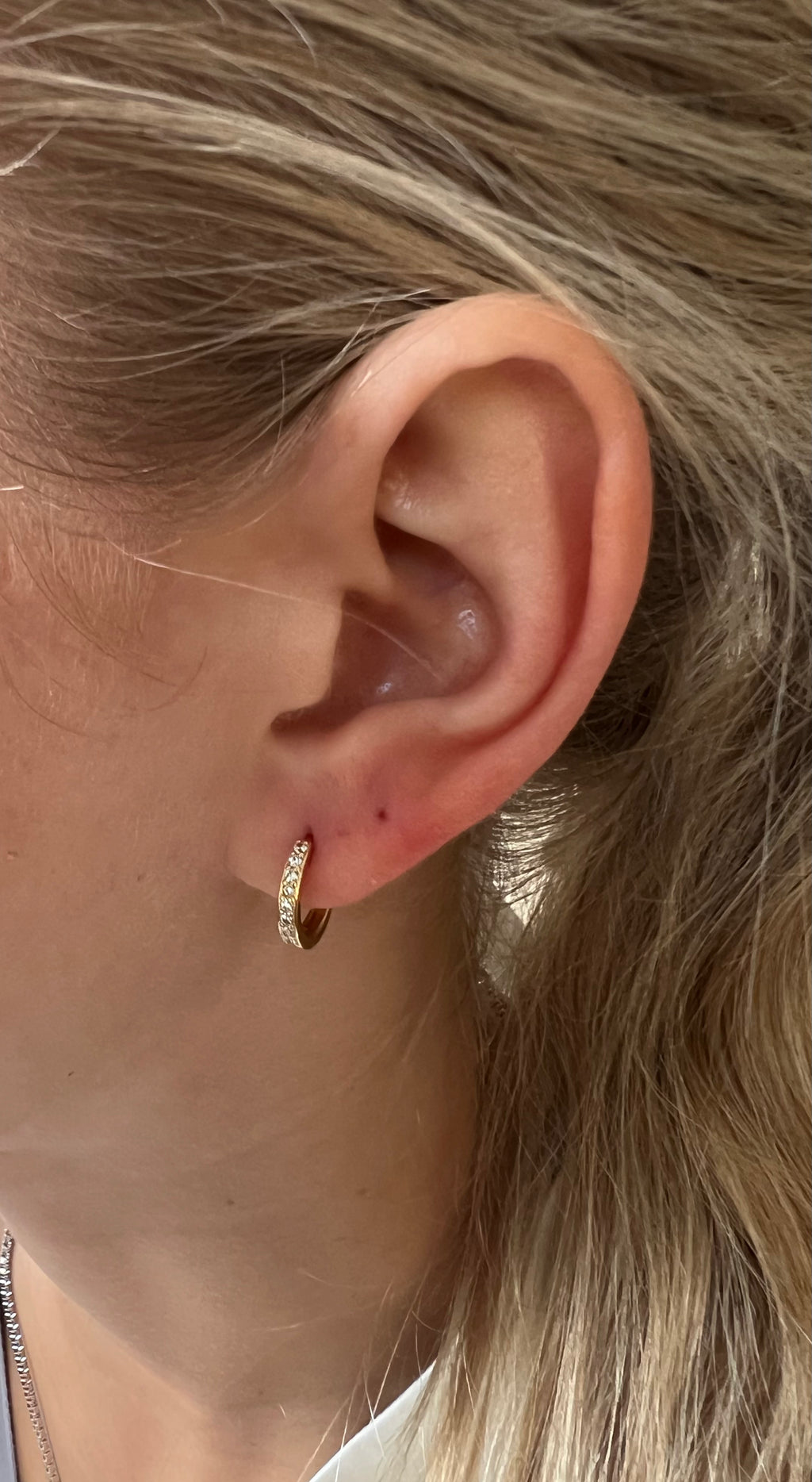 Irma Petite Hoops Rock Crystal - Charlotte Bonde Sthlm