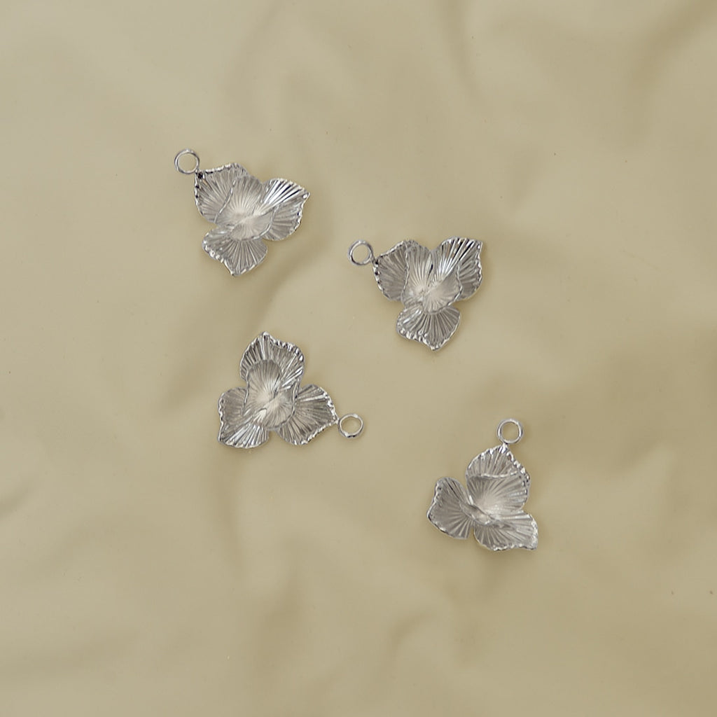 Ever After Poppy Petite Pendant Silver - Charlotte Bonde Sthlm