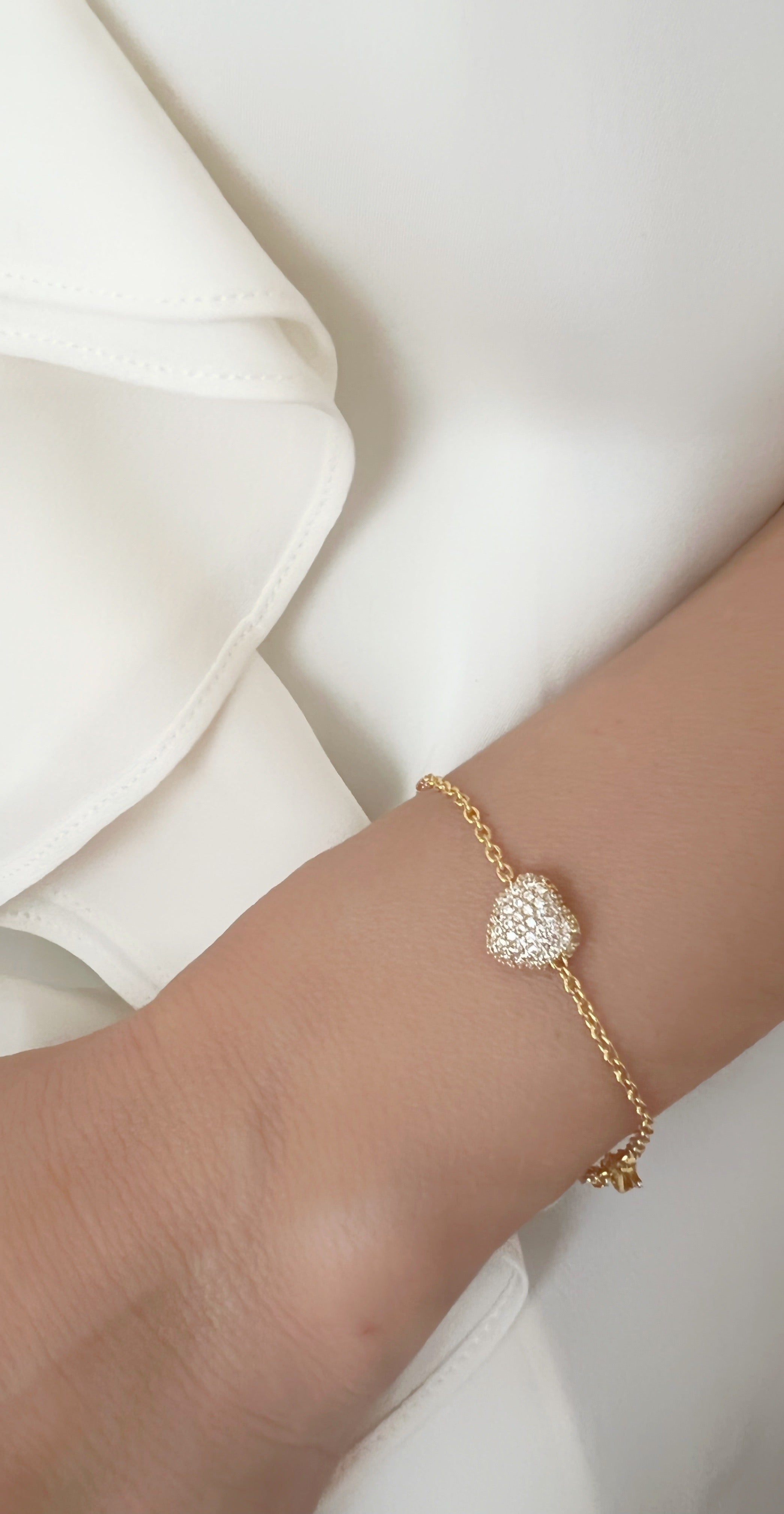 Timeless Eternal Love Bracelet Rock Crystal - Charlotte Bonde Sthlm