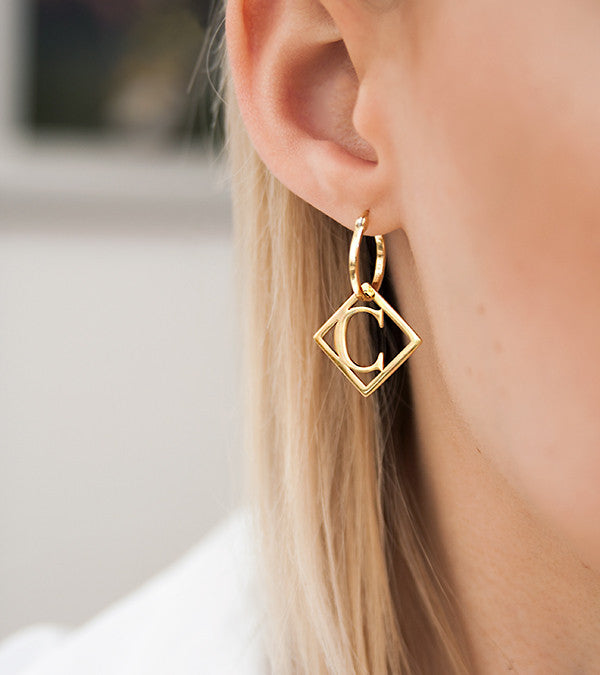 Geometrical Letter Pendant F - Charlotte Bonde Sthlm