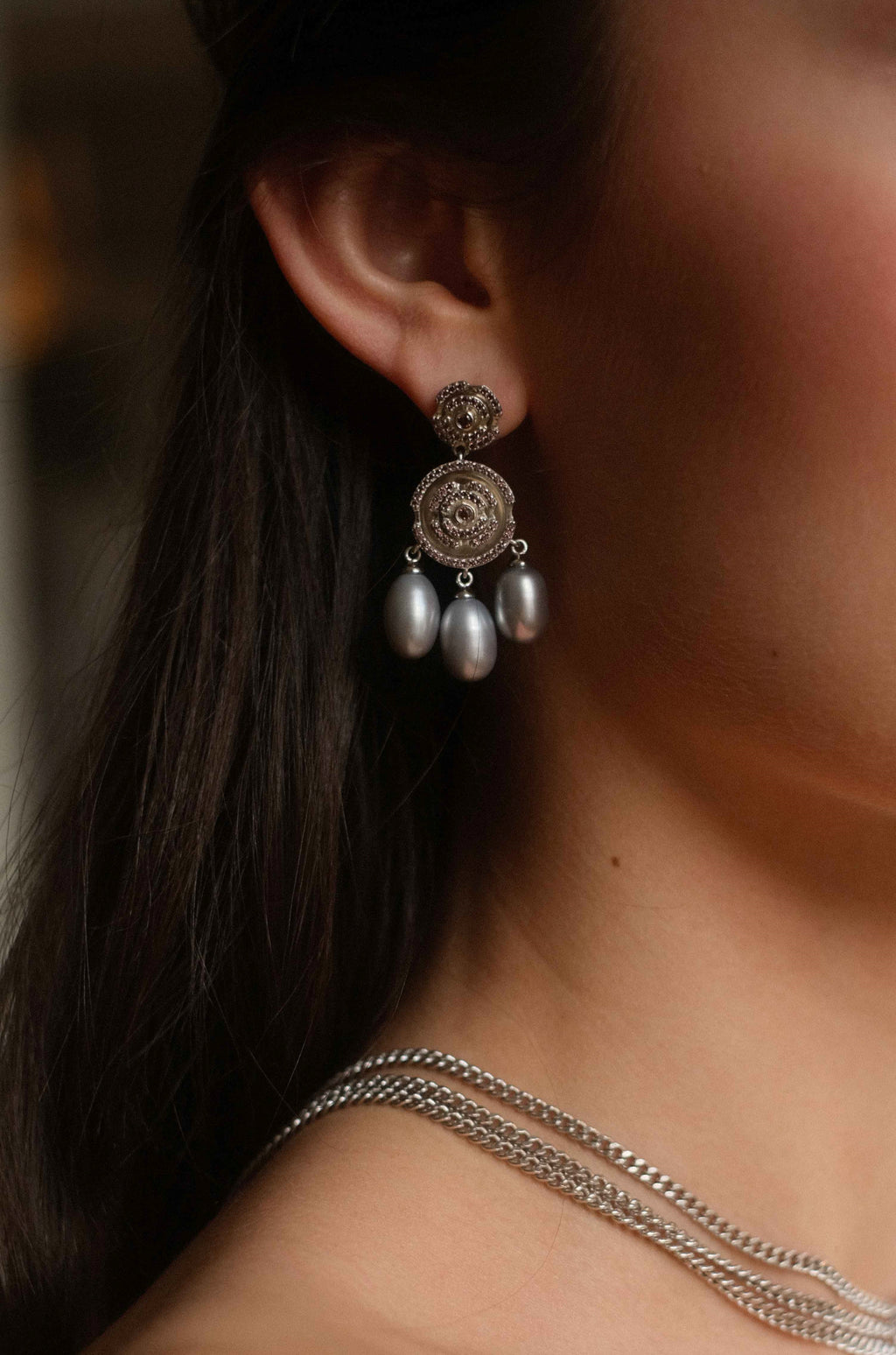 Labyrinth Vanity Earrings Smoky Quartz/ Sweet Water Pearl Grey - Charlotte Bonde Sthlm